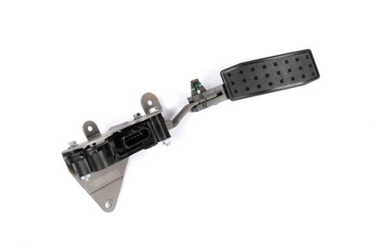 Replacement Throttle Pedal for LS/LT Module Kits: GM Performance Motor